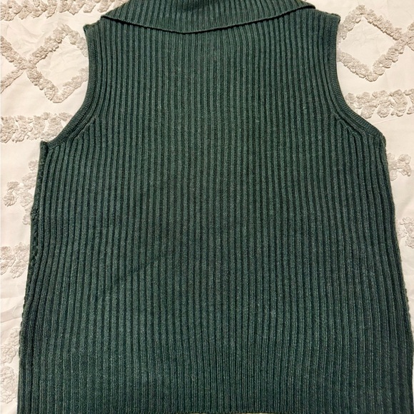 Designer Studio Works Dark Green Knit Sweater Vest - Picture 6 of 8